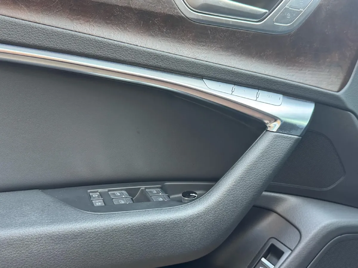 2021 Audi A6 3.0T 340HP V6 7DCT,autocango,china used car exporter,china ev exporter,chinese used car exporter,chinese used ev exporter