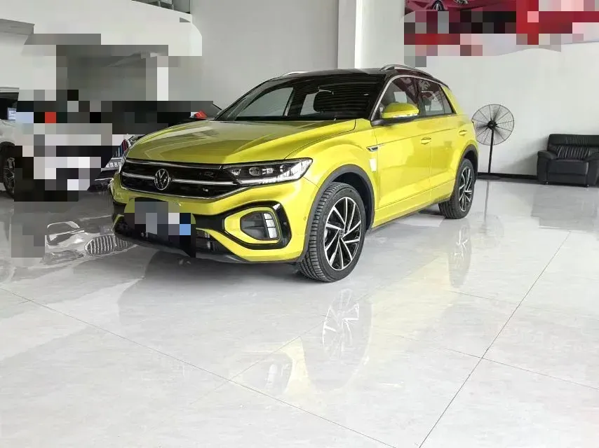 2023 Volkswagen T-Roc 1.5T 160HP L4 7DCT,autocango,china used car exporter,china ev exporter,chinese used car exporter,chinese used ev exporter