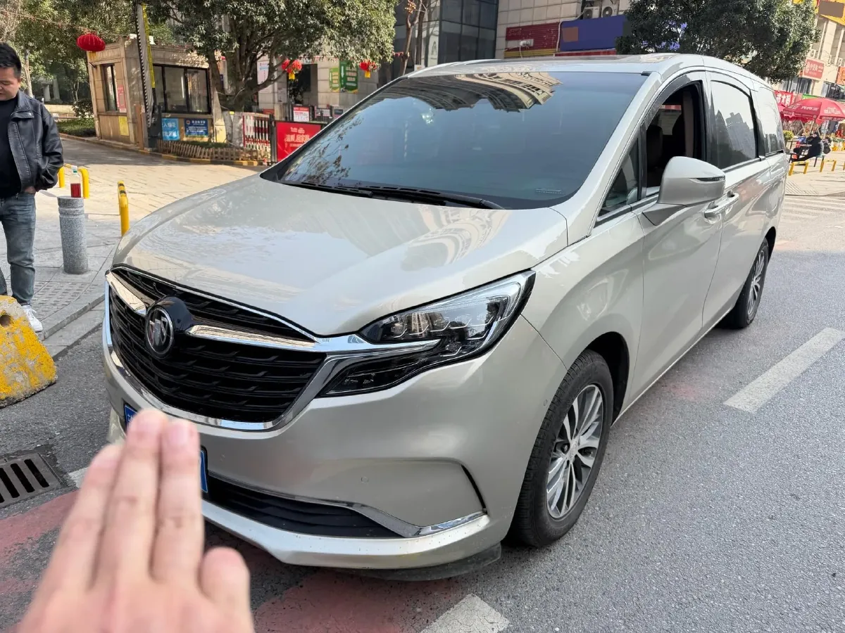 2021 Buick GL8 2.0T 237HP L4 9AT,autocango,china used car exporter,china ev exporter,chinese used car exporter,chinese used ev exporter