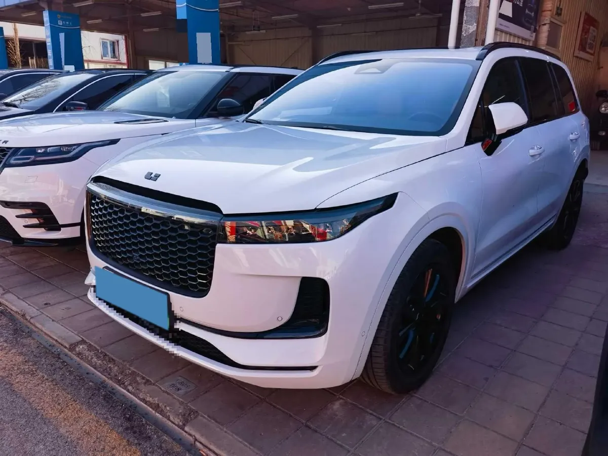 2021 Li ONE Range Extended 131HP REEV 40.5KWH,autocango,china used car exporter,china ev exporter,chinese used car exporter,chinese used ev exporter