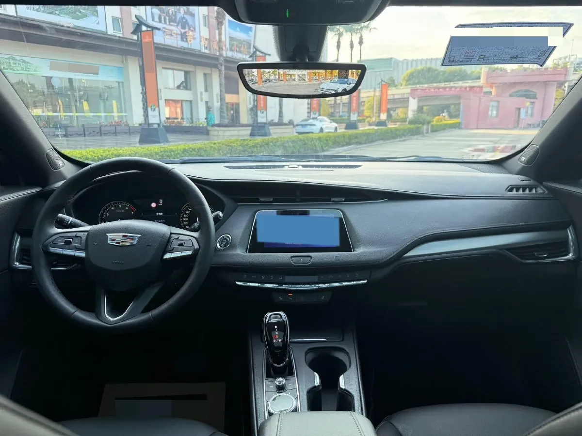 2020 Cadillac XT4 2.0T 241HP L4 9AT,autocango,china used car exporter,china ev exporter,chinese used car exporter,chinese used ev exporter