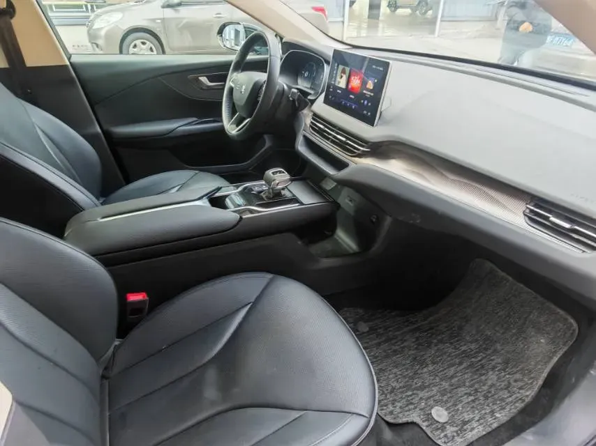 2024 HongQi E-QM5 BEV 60KWH,autocango,china used car exporter,china ev exporter,chinese used car exporter,chinese used ev exporter