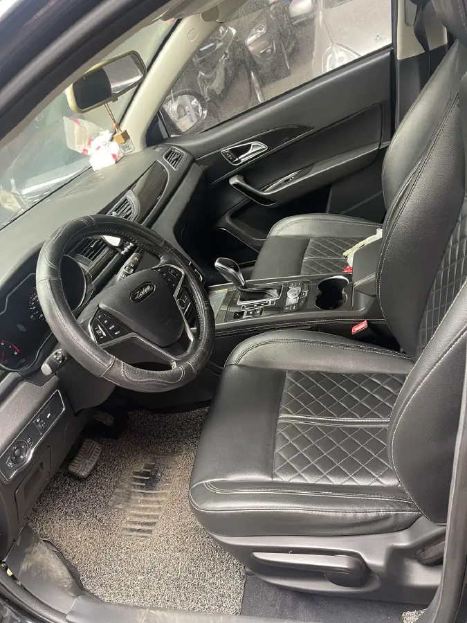 2017 Zotye Z560 1.5T 150HP L4 CVT,autocango,china used car exporter,china ev exporter,chinese used car exporter,chinese used ev exporter