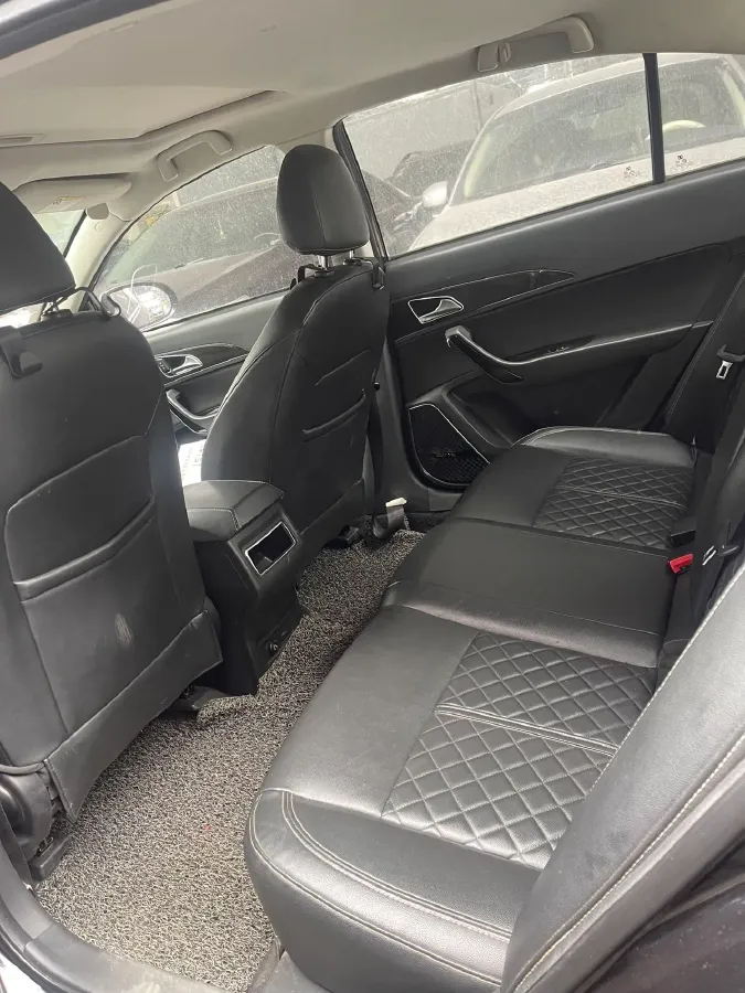 2017 Zotye Z560 1.5T 150HP L4 CVT,autocango,china used car exporter,china ev exporter,chinese used car exporter,chinese used ev exporter