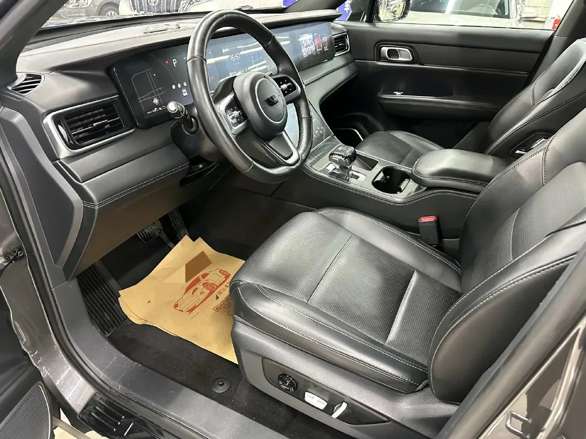 2021 Li ONE Range Extended 131HP REEV 40.5KWH,autocango,china used car exporter,china ev exporter,chinese used car exporter,chinese used ev exporter