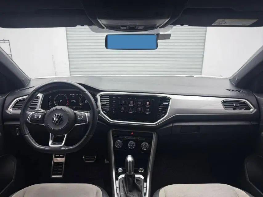 2021 Volkswagen T-Roc 1.4T 150HP L4 7DCT,autocango,china used car exporter,china ev exporter,chinese used car exporter,chinese used ev exporter