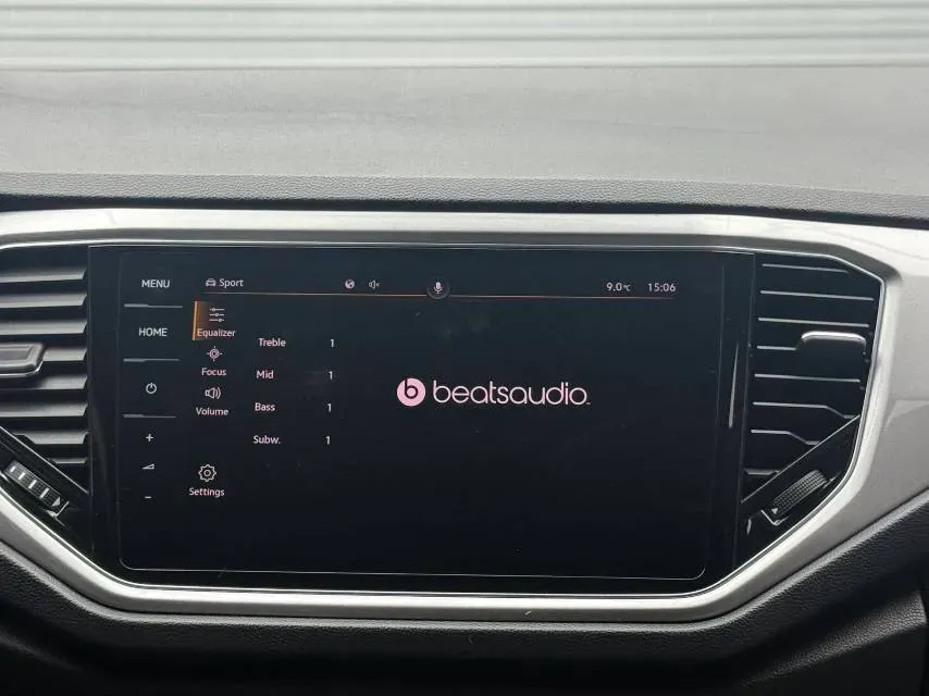 2021 Volkswagen T-Roc 1.4T 150HP L4 7DCT,autocango,china used car exporter,china ev exporter,chinese used car exporter,chinese used ev exporter