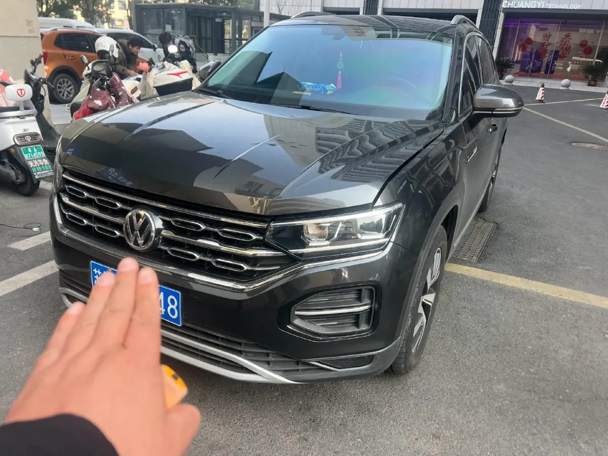 2020 Volkswagen Tayron 2.0T 186HP L4 7DCT,autocango,china used car exporter,china ev exporter,chinese used car exporter,chinese used ev exporter