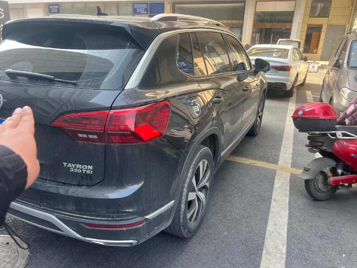 2020 Volkswagen Tayron 2.0T 186HP L4 7DCT,autocango,china used car exporter,china ev exporter,chinese used car exporter,chinese used ev exporter