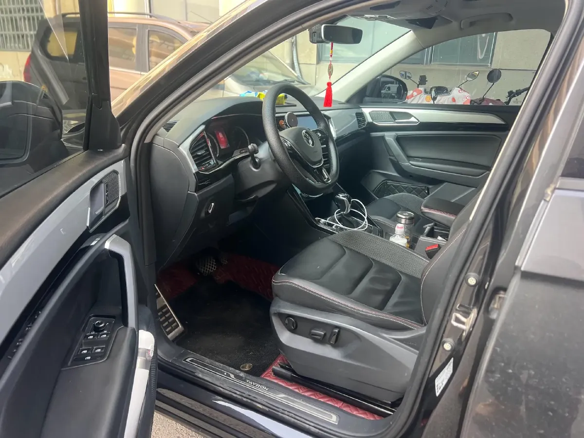 2020 Volkswagen Tayron 2.0T 186HP L4 7DCT,autocango,china used car exporter,china ev exporter,chinese used car exporter,chinese used ev exporter