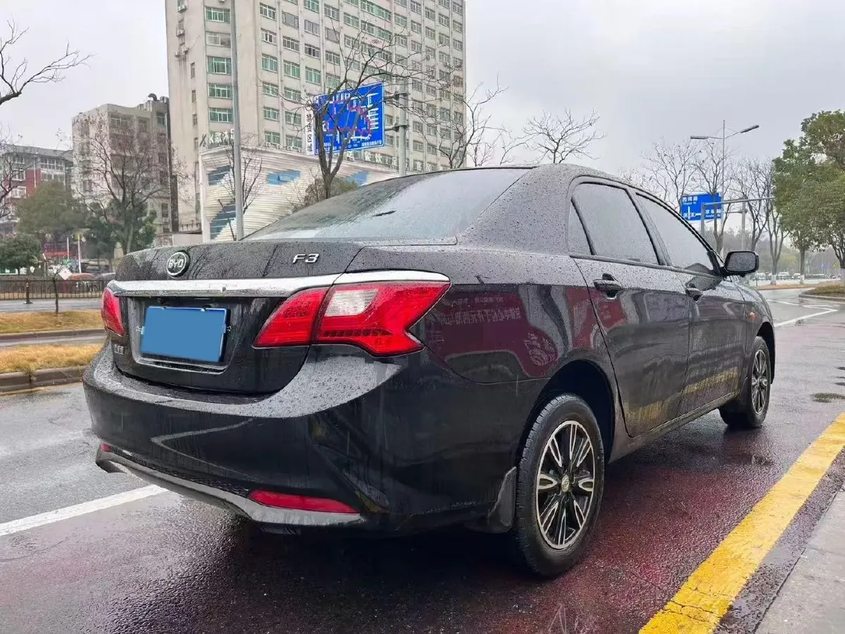 2020 BYD F3 1.5L 109HP L4 5MT,autocango,china used car exporter,china ev exporter,chinese used car exporter,chinese used ev exporter