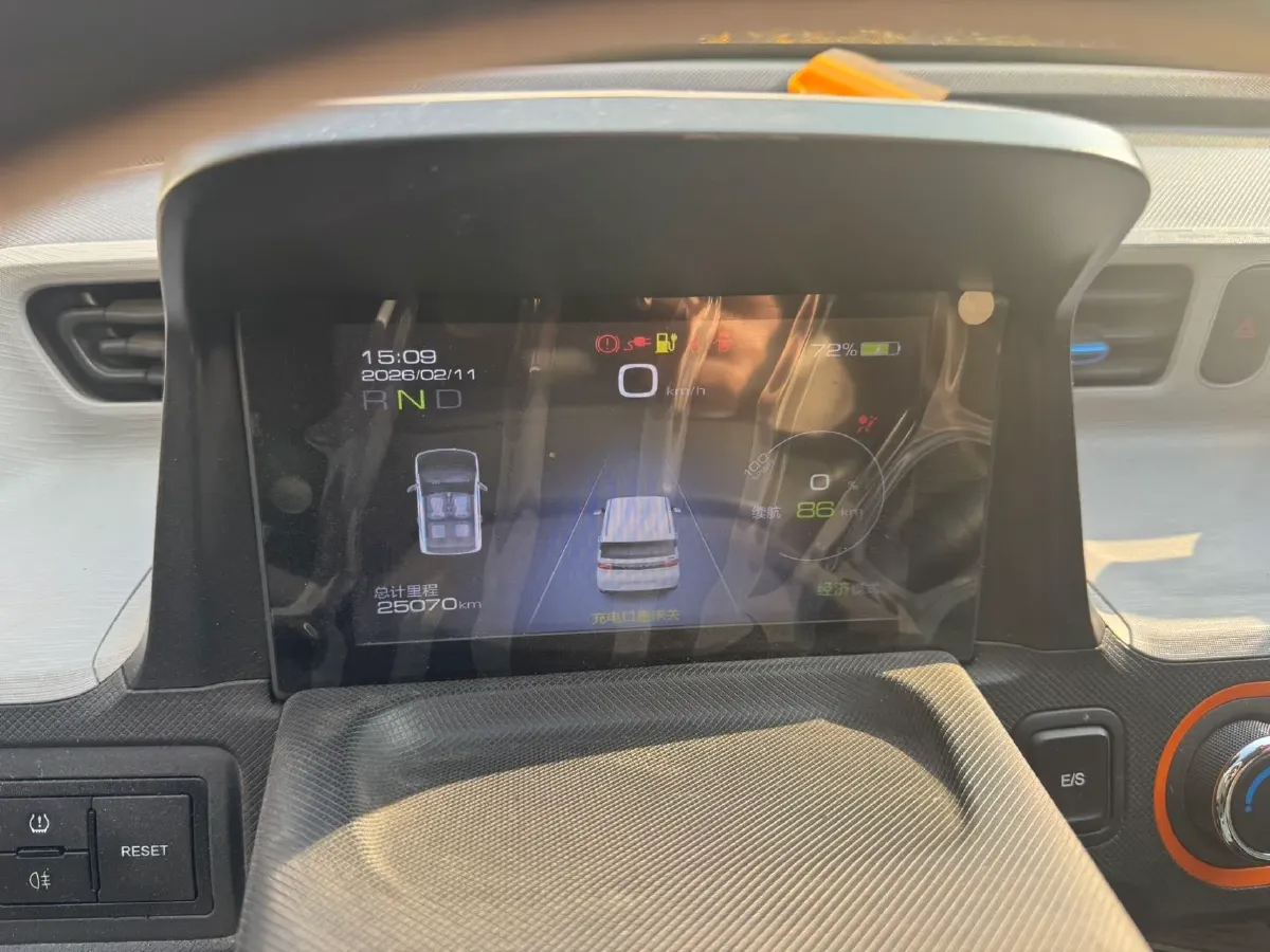 2022 LingBox uni BEV 11.52KWH,autocango,china used car exporter,china ev exporter,chinese used car exporter,chinese used ev exporter