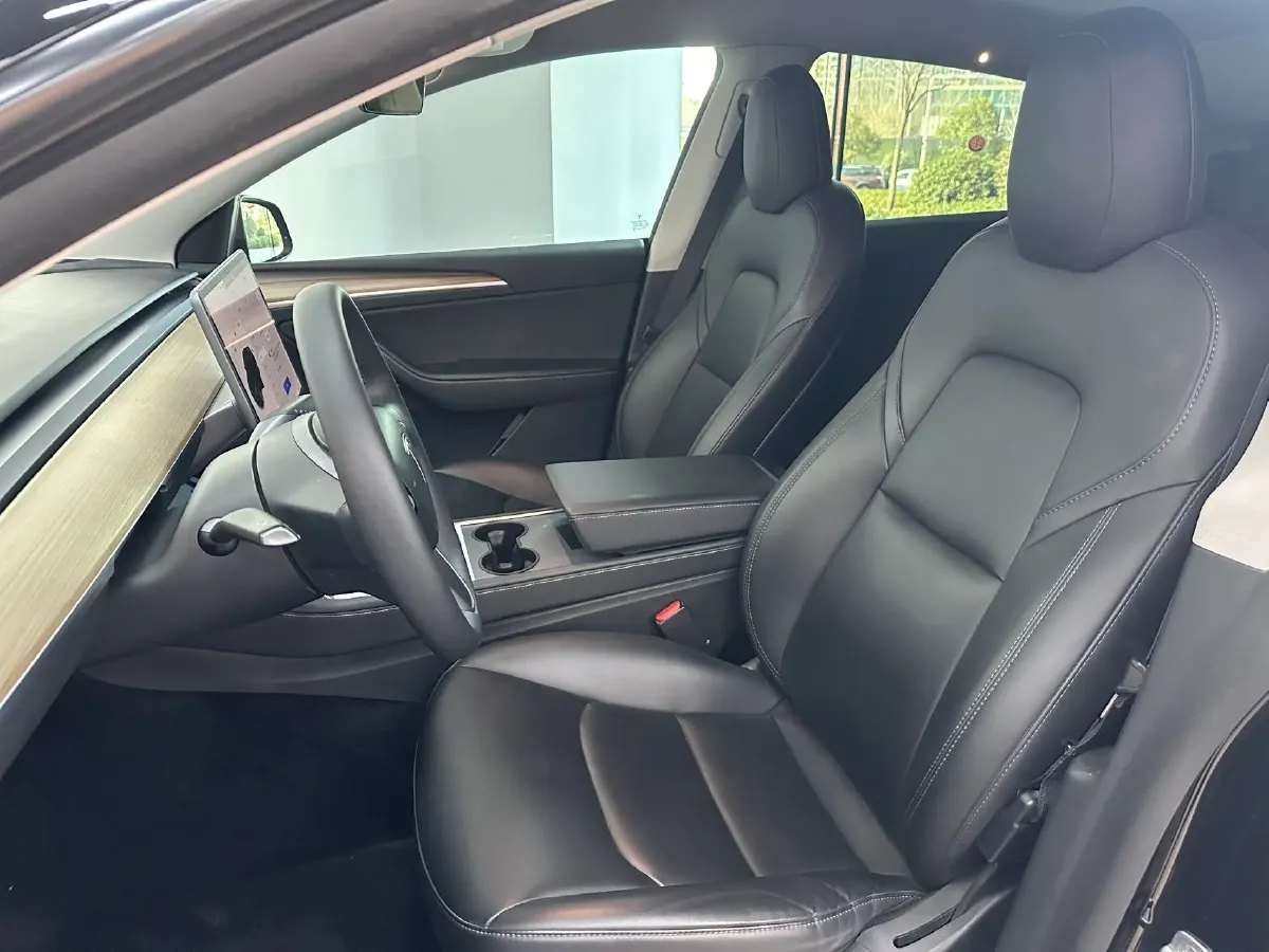 2021 Tesla Model Y BEV 60KWH,autocango,china used car exporter,china ev exporter,chinese used car exporter,chinese used ev exporter