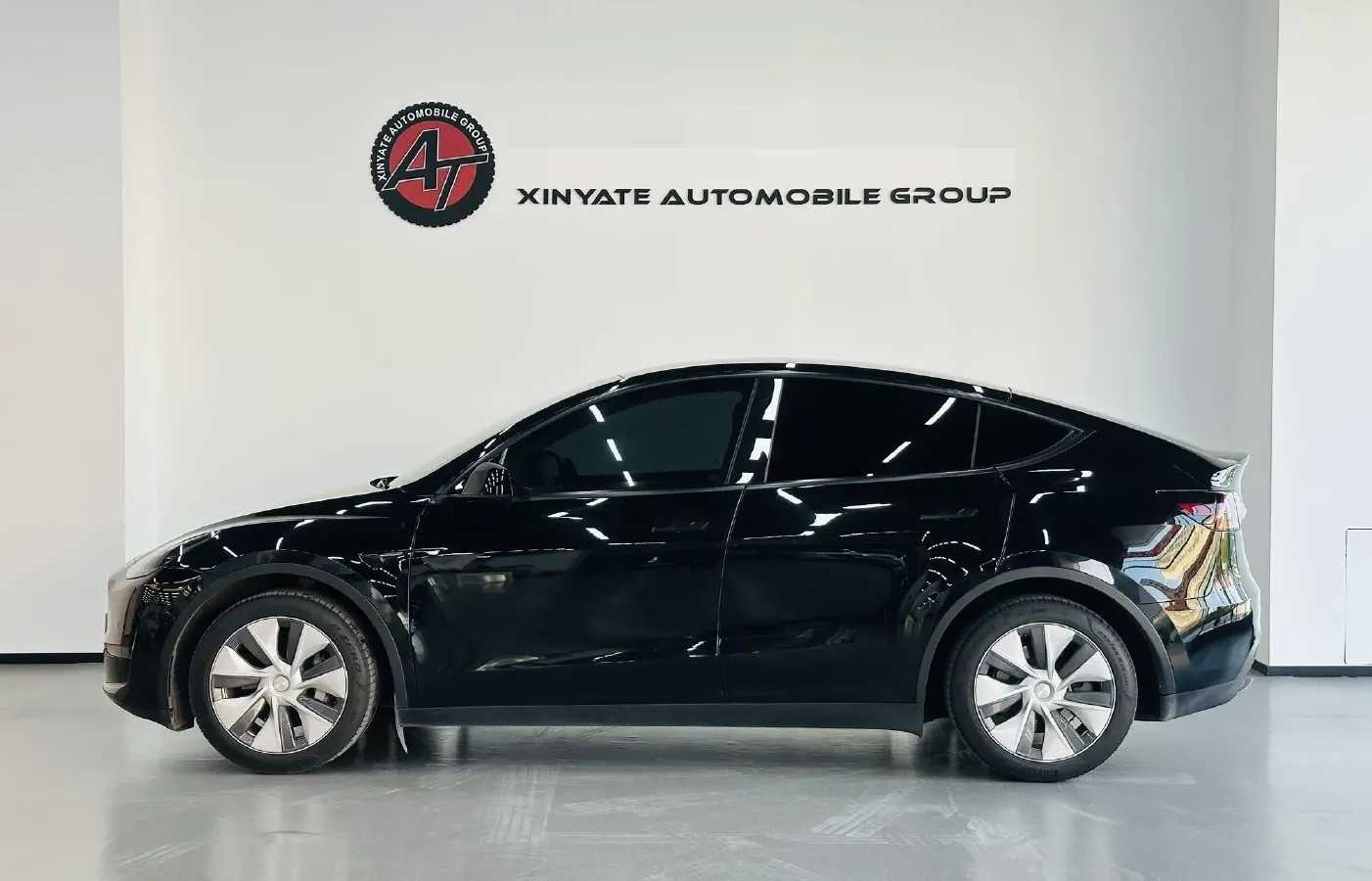 2021 Tesla Model Y BEV 60KWH,autocango,china used car exporter,china ev exporter,chinese used car exporter,chinese used ev exporter