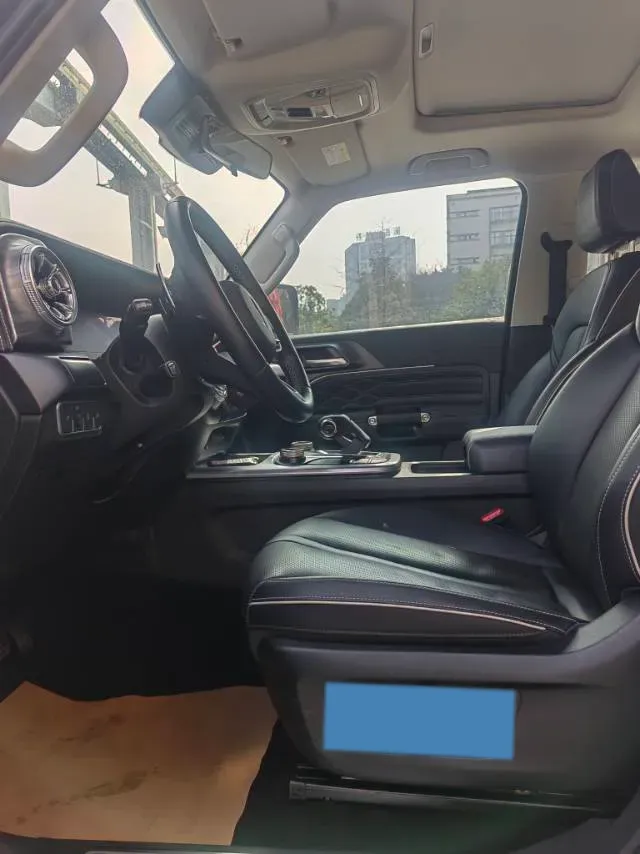 2021 Tank 300 2.0T 227HP L4 8AT,autocango,china used car exporter,china ev exporter,chinese used car exporter,chinese used ev exporter