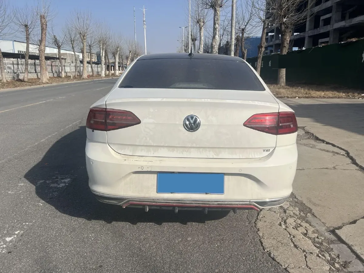 2019 Volkswagen T-Cross 1.4T 150HP L4 7DCT,autocango,china used car exporter,china ev exporter,chinese used car exporter,chinese used ev exporter