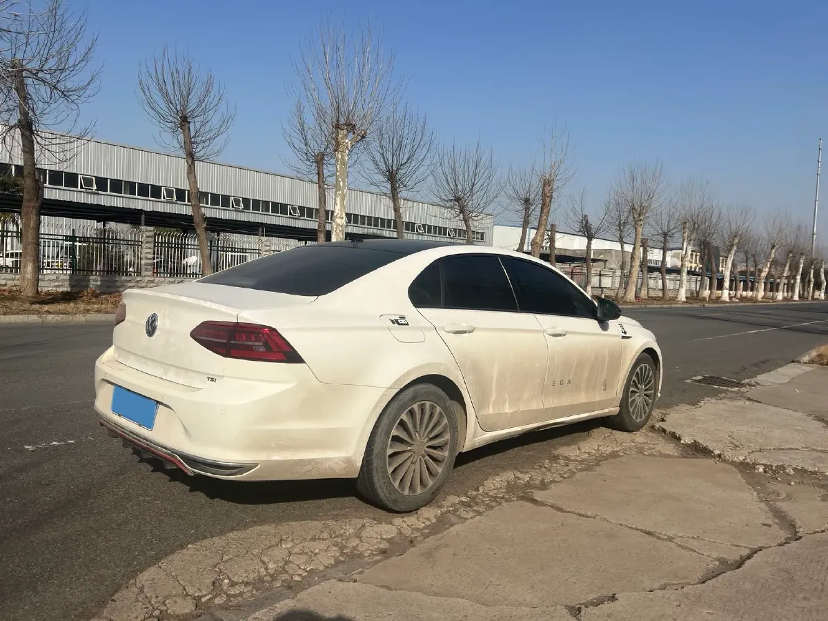 2019 Volkswagen T-Cross 1.4T 150HP L4 7DCT,autocango,china used car exporter,china ev exporter,chinese used car exporter,chinese used ev exporter