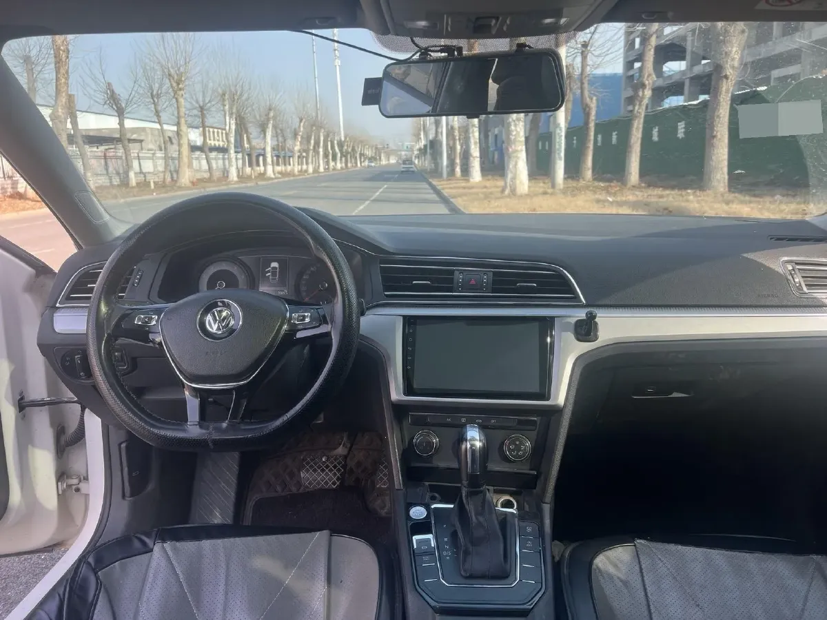 2019 Volkswagen T-Cross 1.4T 150HP L4 7DCT,autocango,china used car exporter,china ev exporter,chinese used car exporter,chinese used ev exporter