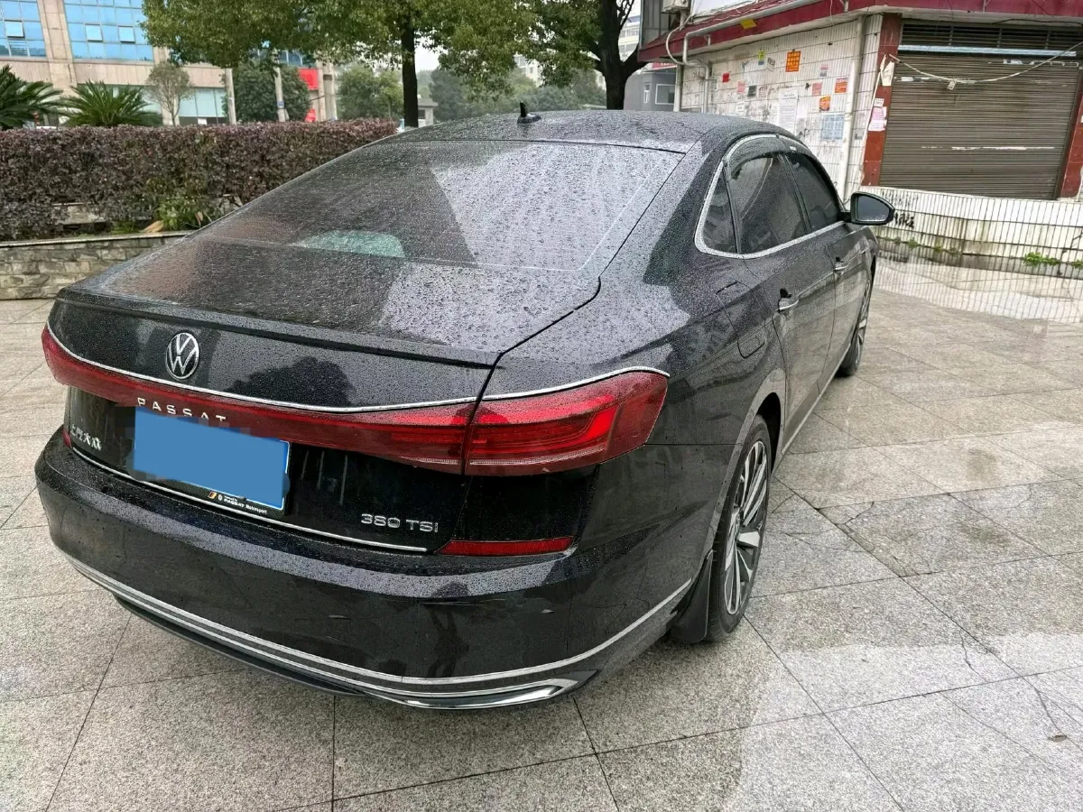 2024 Volkswagen Passat 2.0T 220HP L4 7DCT,autocango,china used car exporter,china ev exporter,chinese used car exporter,chinese used ev exporter