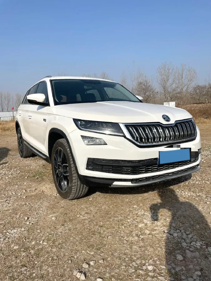 2019 Skoda Kodiak GT 2.0T 220HP L4 7DCT,autocango,china used car exporter,china ev exporter,chinese used car exporter,chinese used ev exporter