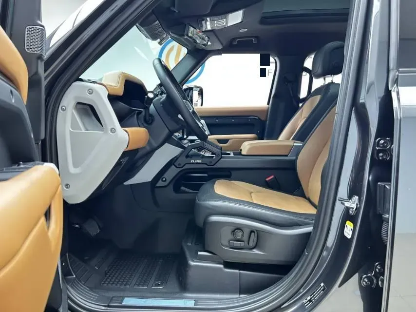 2023 Land Rover Defender 3.0T 400HP L6 8AT,autocango,china used car exporter,china ev exporter,chinese used car exporter,chinese used ev exporter