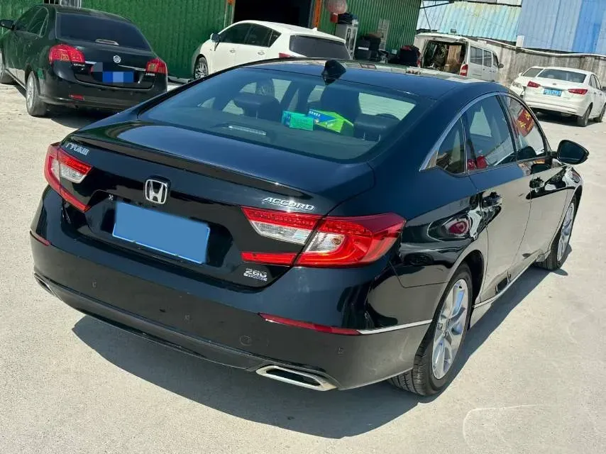 2018 Honda Accord 1.5T 194HP L4 CVT,autocango,china used car exporter,china ev exporter,chinese used car exporter,chinese used ev exporter