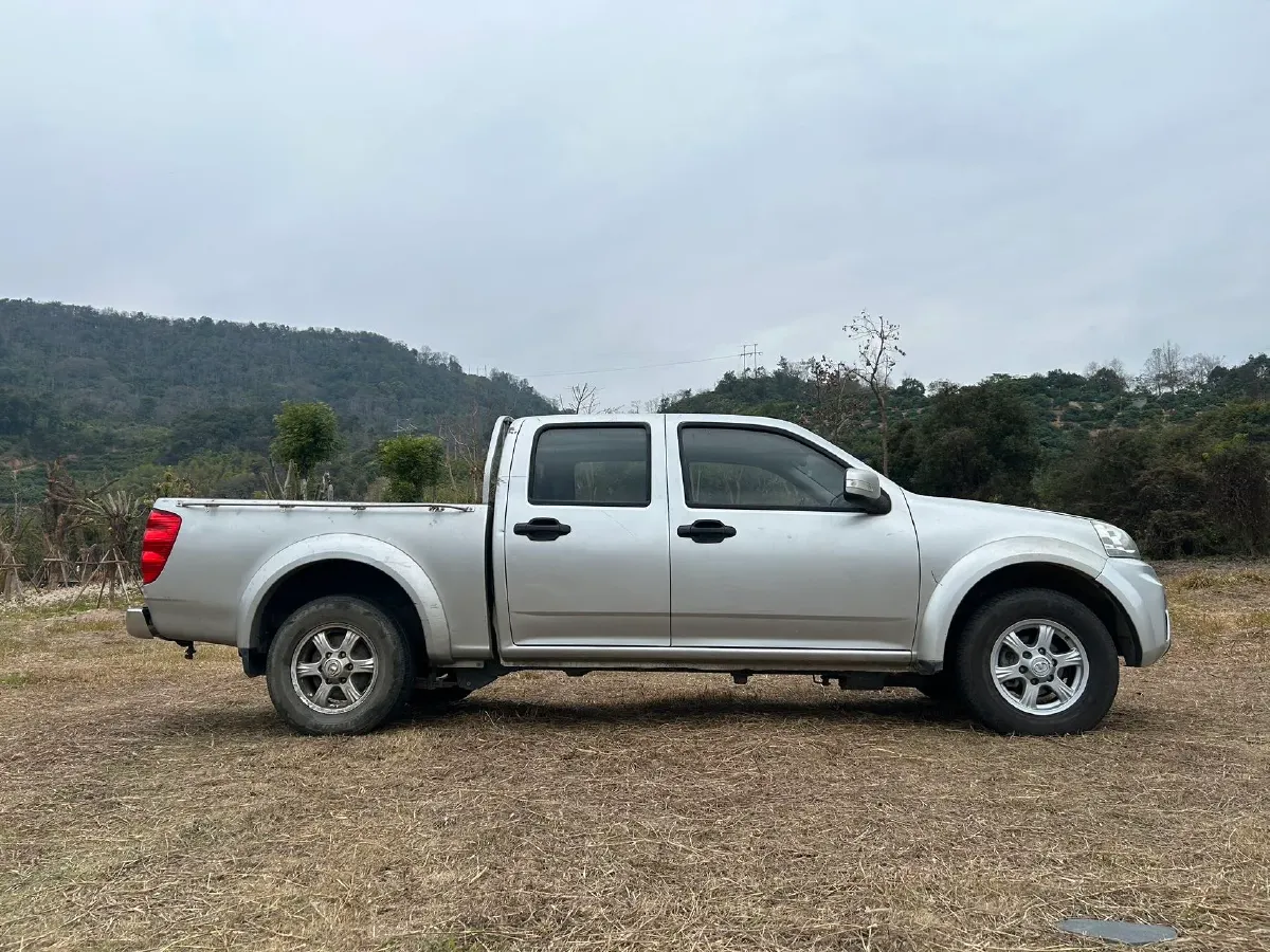 2017 Great Wall Wingle 5 2.0T 102HP L4 5MT,autocango,china used car exporter,china ev exporter,chinese used car exporter,chinese used ev exporter