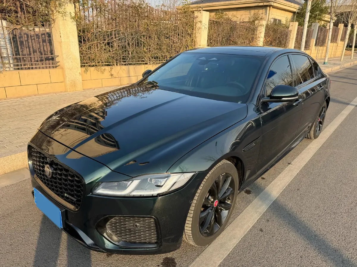 2021 Jaguar XFL 2.0T 250HP L4 8AT,autocango,china used car exporter,china ev exporter,chinese used car exporter,chinese used ev exporter