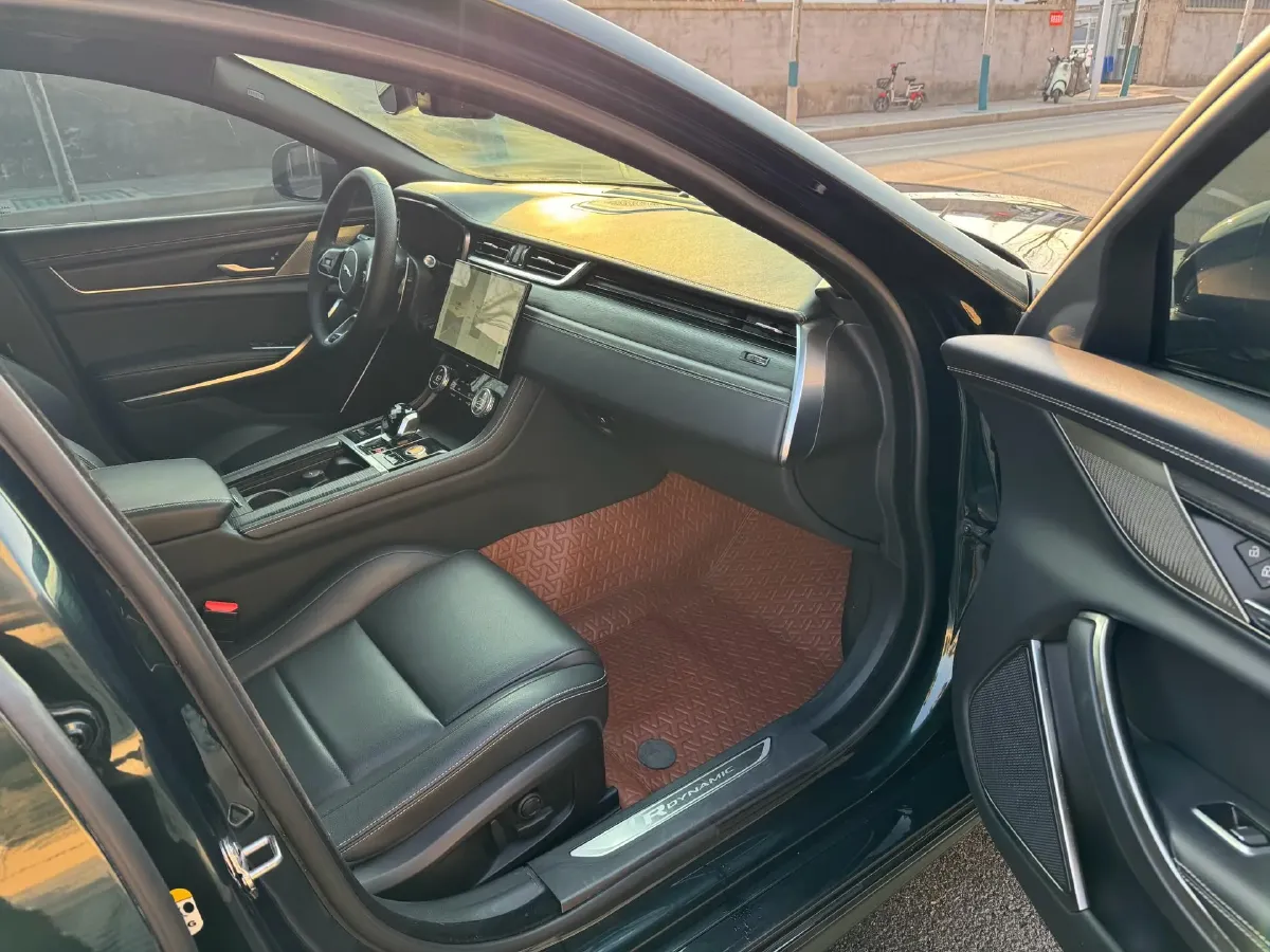 2021 Jaguar XFL 2.0T 250HP L4 8AT,autocango,china used car exporter,china ev exporter,chinese used car exporter,chinese used ev exporter