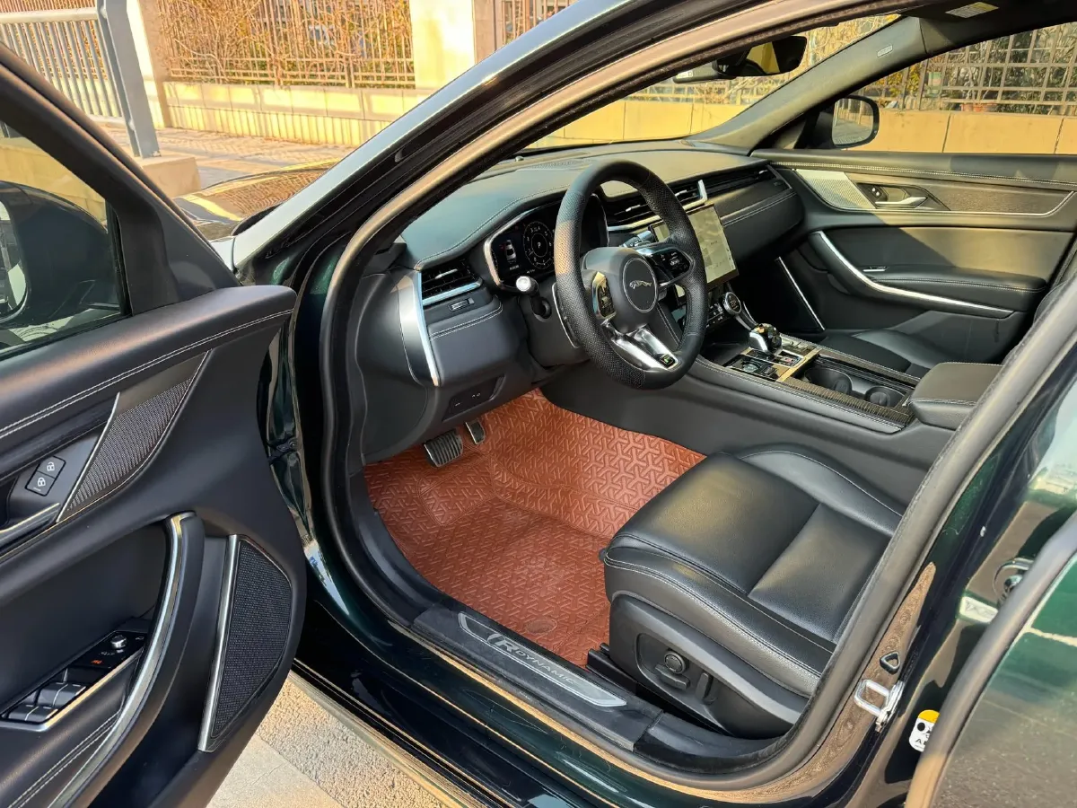 2021 Jaguar XFL 2.0T 250HP L4 8AT,autocango,china used car exporter,china ev exporter,chinese used car exporter,chinese used ev exporter