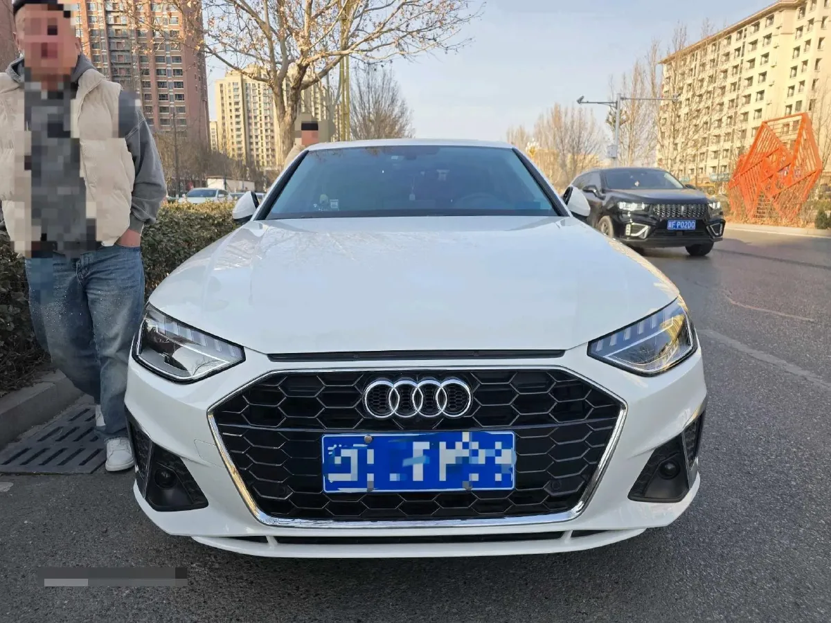 2020 Audi A4L 2.0T 190HP L4 7DCT,autocango,china used car exporter,china ev exporter,chinese used car exporter,chinese used ev exporter