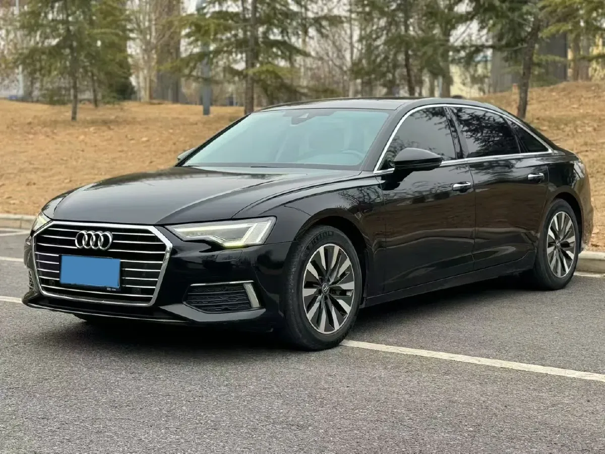 2019 Mercedes-Benz E Class 1.5T 184HP L4 9AT,autocango,china used car exporter,china ev exporter,chinese used car exporter,chinese used ev exporter