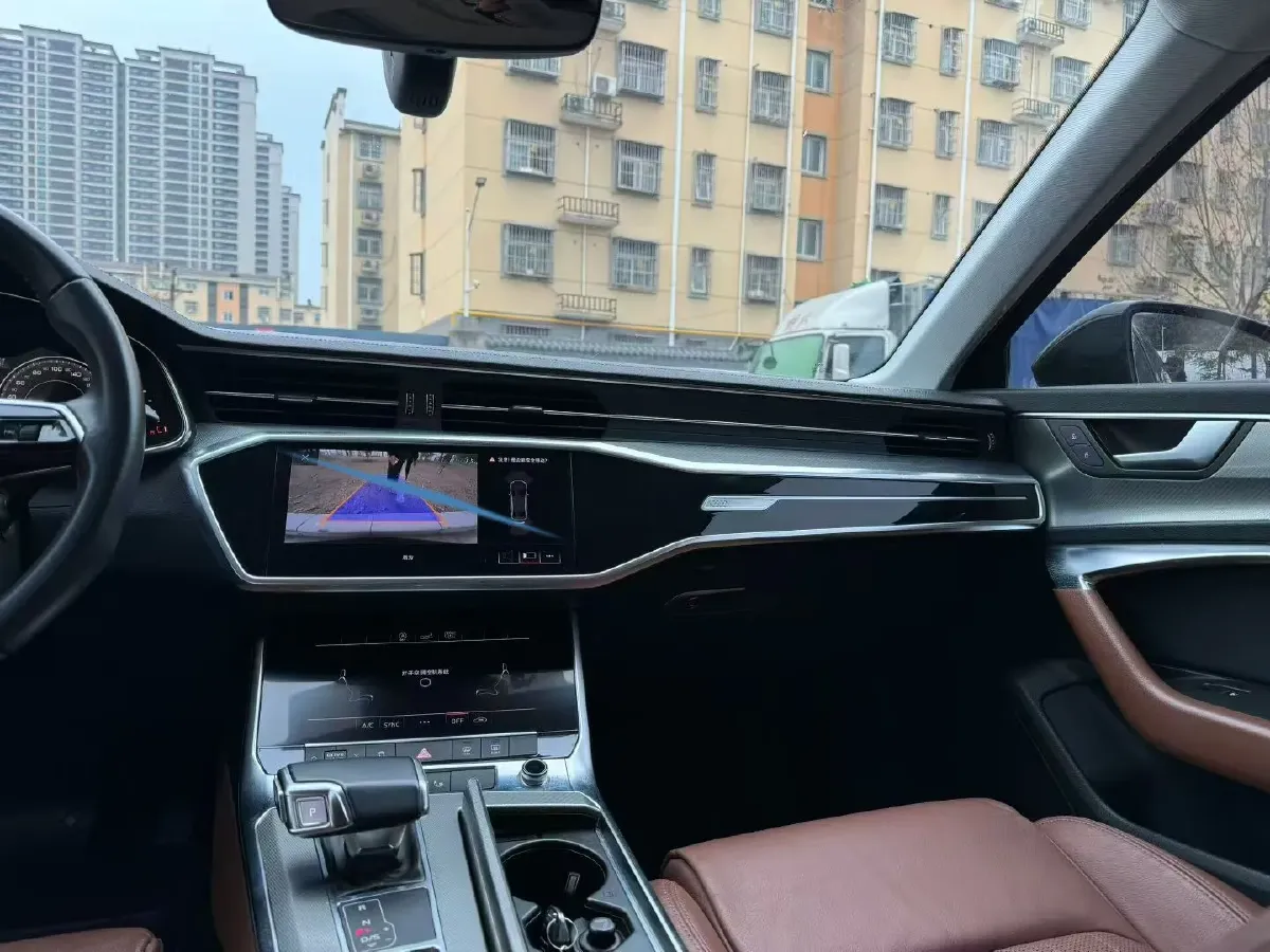 2019 Mercedes-Benz E Class 1.5T 184HP L4 9AT,autocango,china used car exporter,china ev exporter,chinese used car exporter,chinese used ev exporter