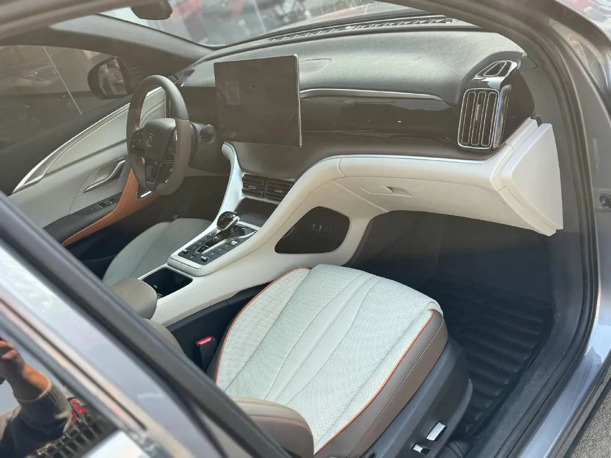 2022 BYD Yuan Plus BEV 60.48KWH,autocango,china used car exporter,china ev exporter,chinese used car exporter,chinese used ev exporter