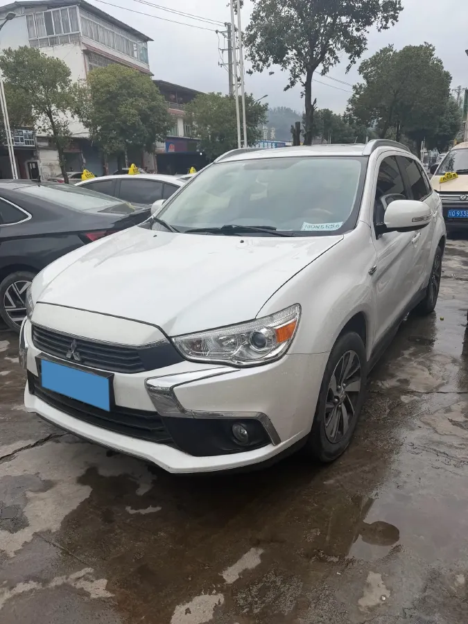 2018 Mitsubishi ASX 2.0L 167HP L4 CVT,autocango,china used car exporter,china ev exporter,chinese used car exporter,chinese used ev exporter