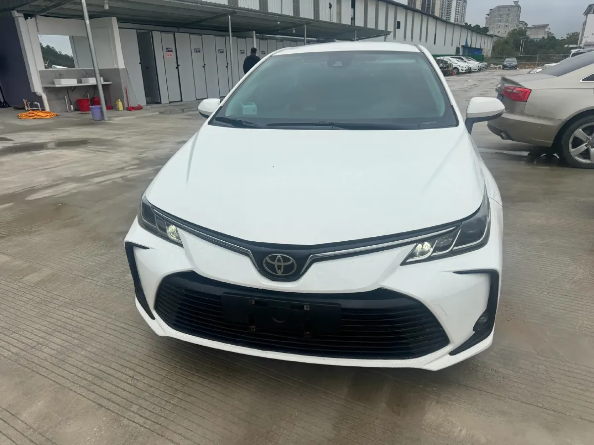 2021 Toyota Corolla 1.2T 116HP L4 CVT,autocango,china used car exporter,china ev exporter,chinese used car exporter,chinese used ev exporter
