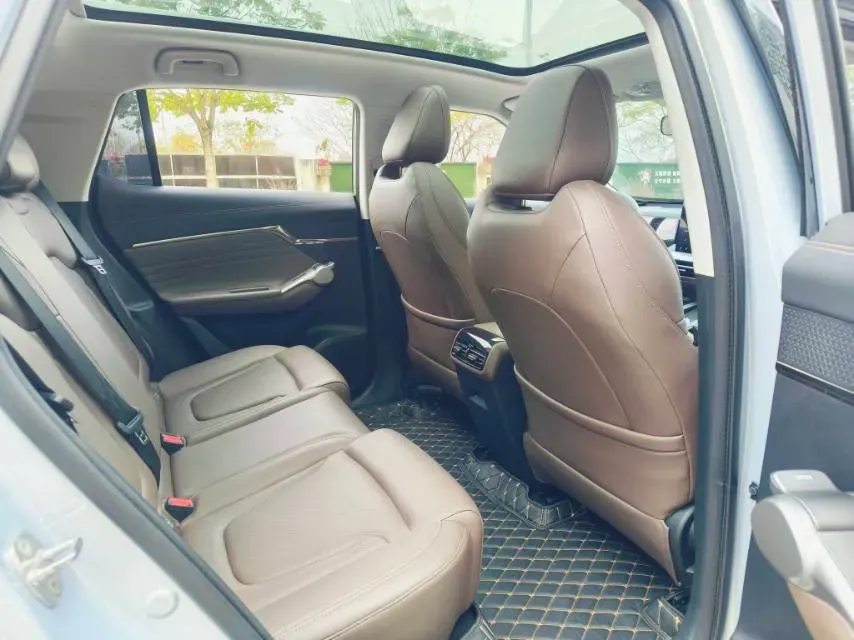 2024 GAC Trumpchi GS4 1.5T 177HP L4 7DCT,autocango,china used car exporter,china ev exporter,chinese used car exporter,chinese used ev exporter