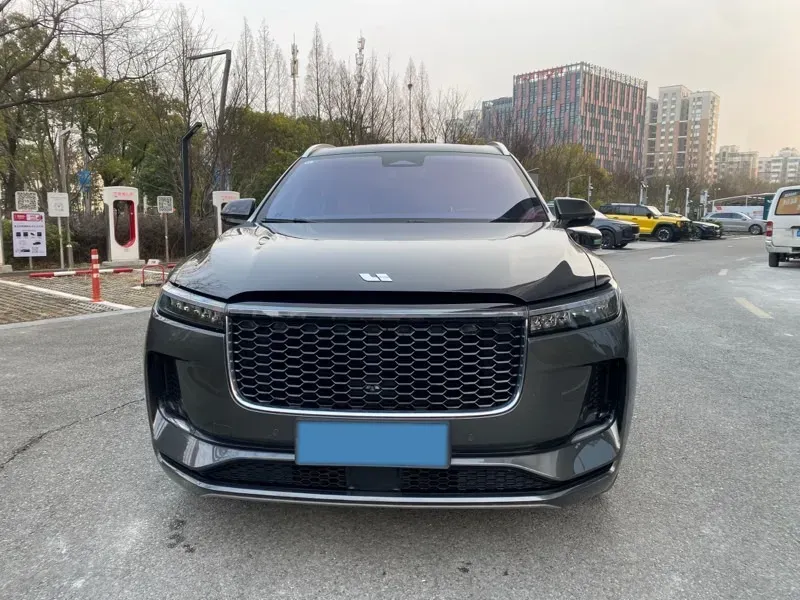 2021 Li ONE Range Extended 131HP REEV 40.5KWH,autocango,china used car exporter,china ev exporter,chinese used car exporter,chinese used ev exporter