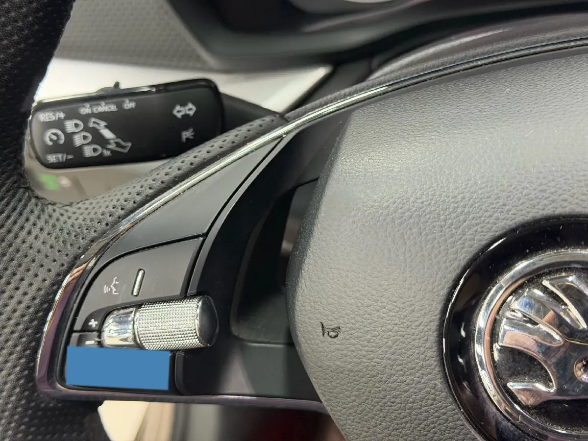 2022 Skoda Octavia 1.4T 150HP L4 7DCT,autocango,china used car exporter,china ev exporter,chinese used car exporter,chinese used ev exporter