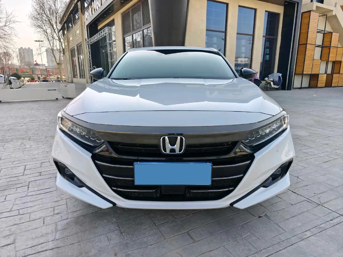2022 Honda Accord 1.5T 194HP L4 CVT,autocango,china used car exporter,china ev exporter,chinese used car exporter,chinese used ev exporter
