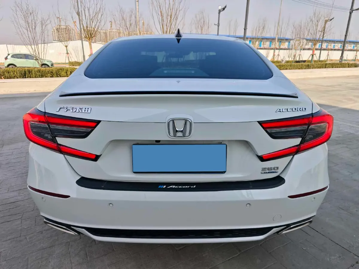 2022 Honda Accord 1.5T 194HP L4 CVT,autocango,china used car exporter,china ev exporter,chinese used car exporter,chinese used ev exporter