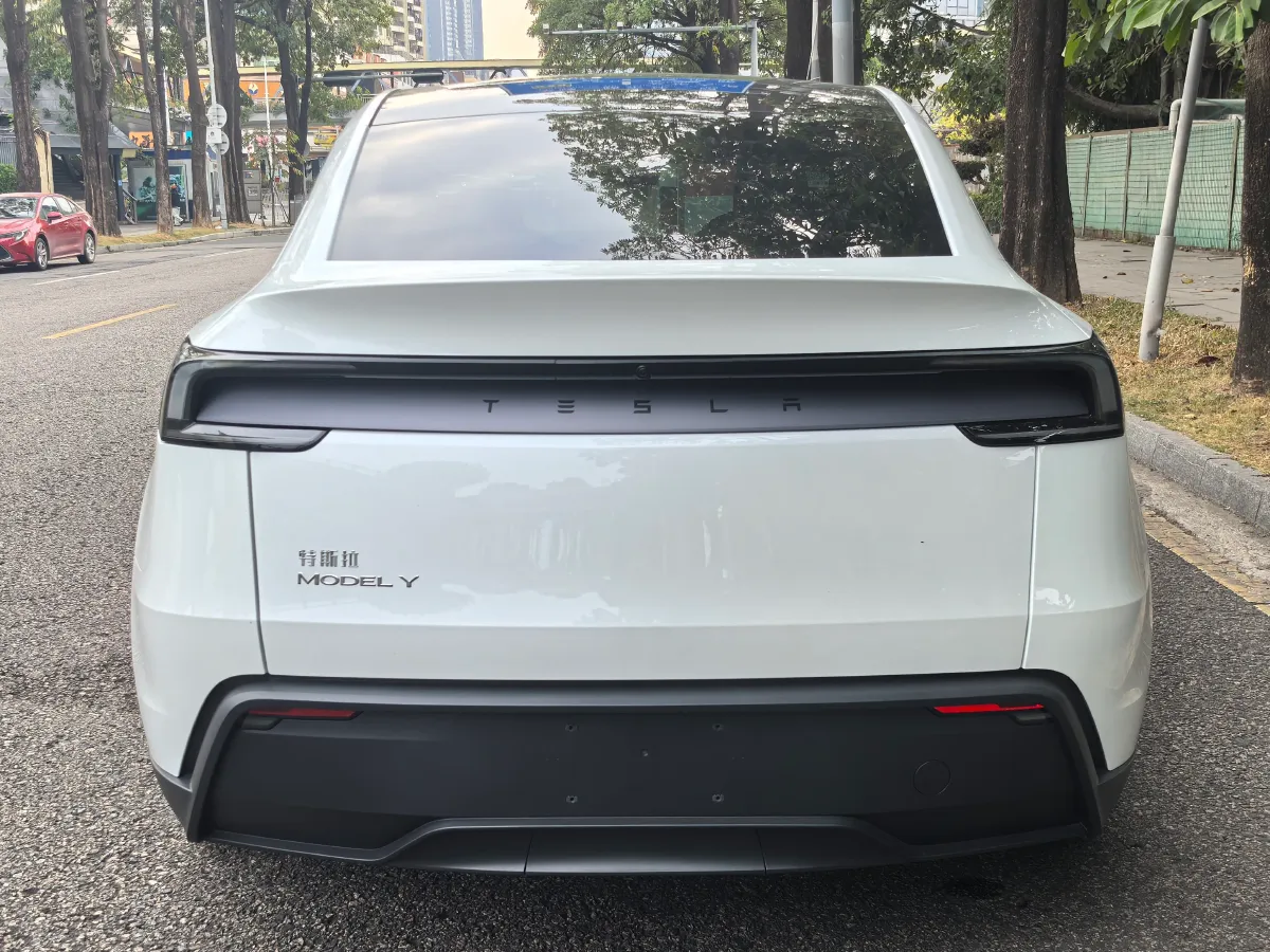 2026 Tesla Model Y BEV,autocango,china used car exporter,china ev exporter,chinese used car exporter,chinese used ev exporter