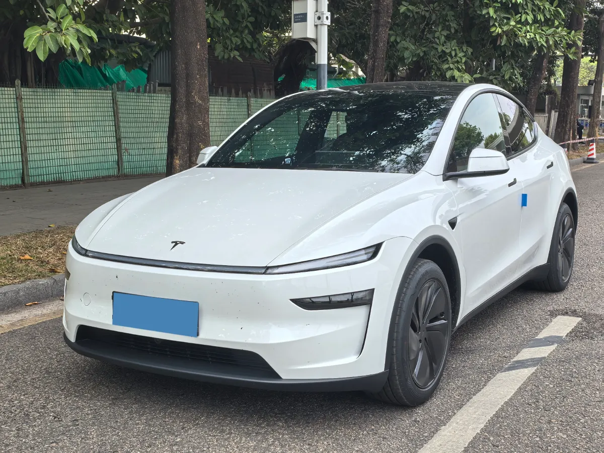 2026 Tesla Model Y BEV,autocango,china used car exporter,china ev exporter,chinese used car exporter,chinese used ev exporter