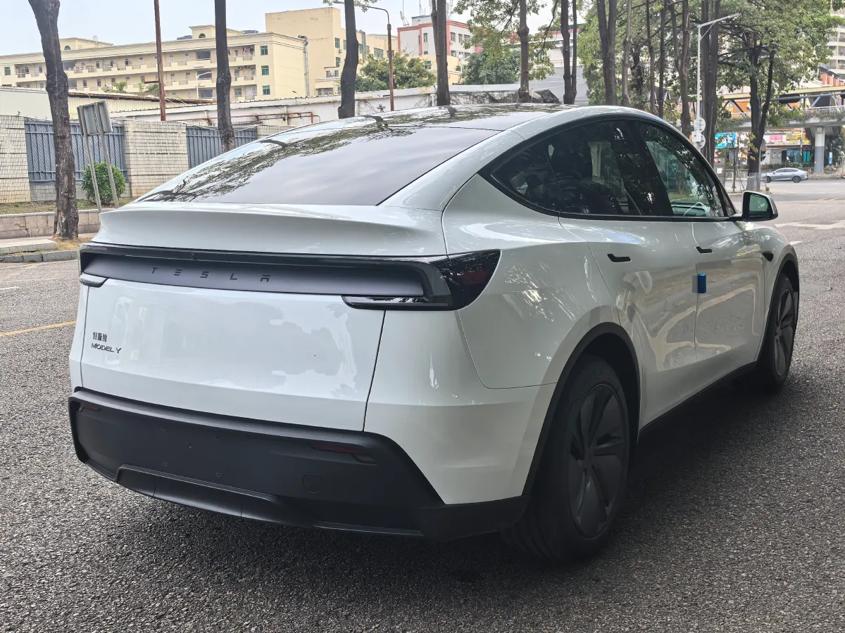 2026 Tesla Model Y BEV,autocango,china used car exporter,china ev exporter,chinese used car exporter,chinese used ev exporter