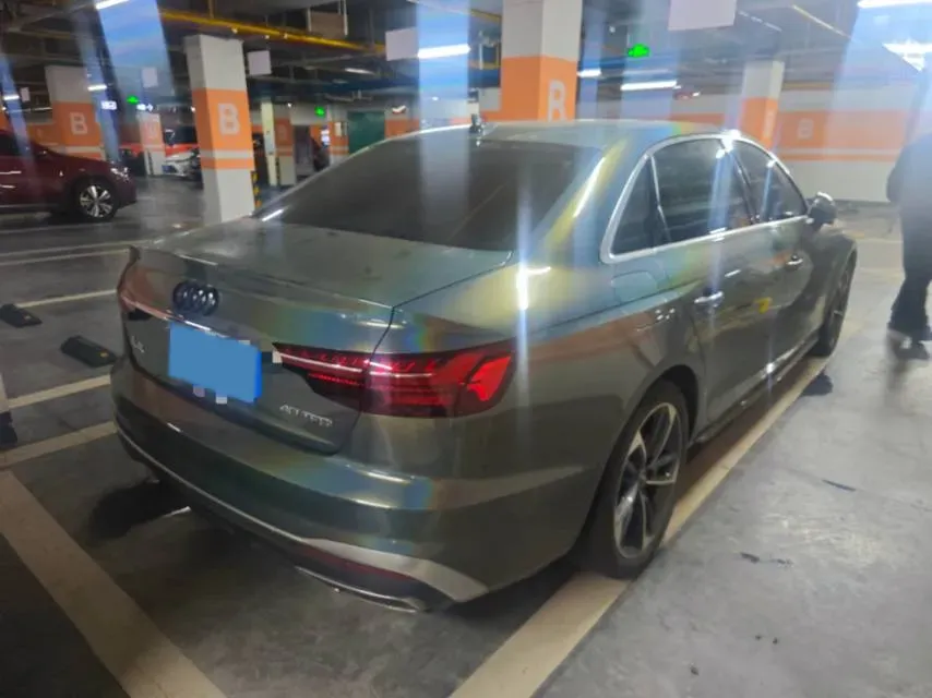 2020 Audi A4L 2.0T 190HP L4 7DCT,autocango,china used car exporter,china ev exporter,chinese used car exporter,chinese used ev exporter