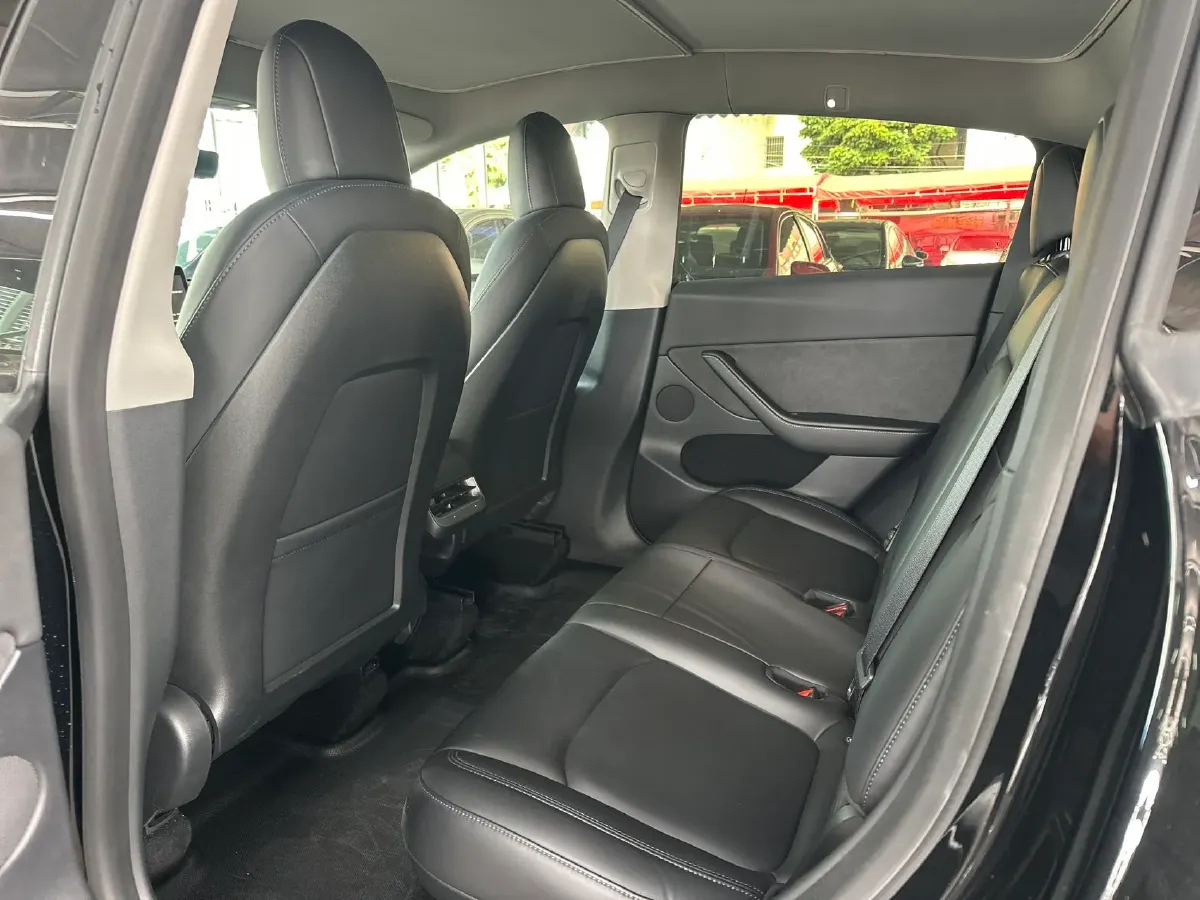 2021 Tesla Model Y BEV 60KWH,autocango,china used car exporter,china ev exporter,chinese used car exporter,chinese used ev exporter