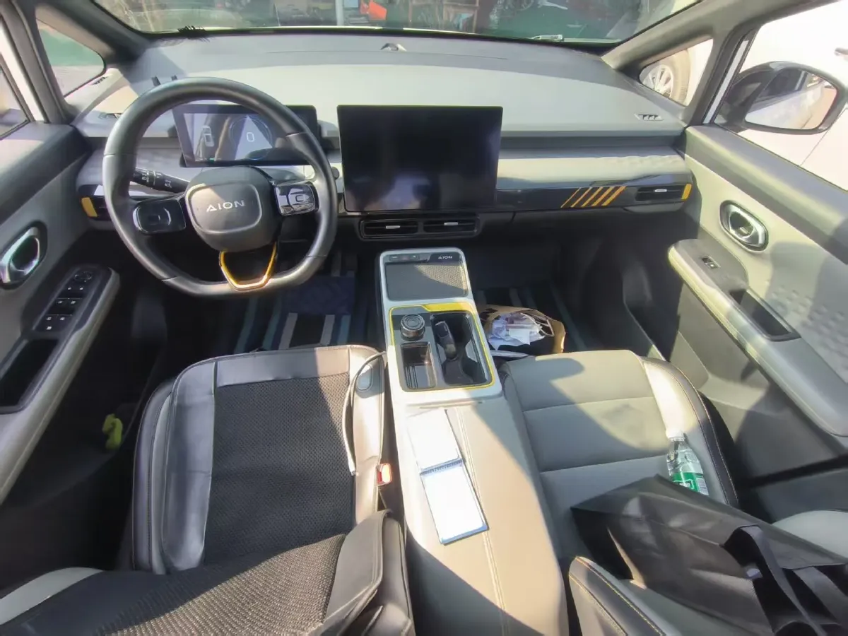 2022 Geely Okavango 1.8T 184HP L4 7DCT,autocango,china used car exporter,china ev exporter,chinese used car exporter,chinese used ev exporter