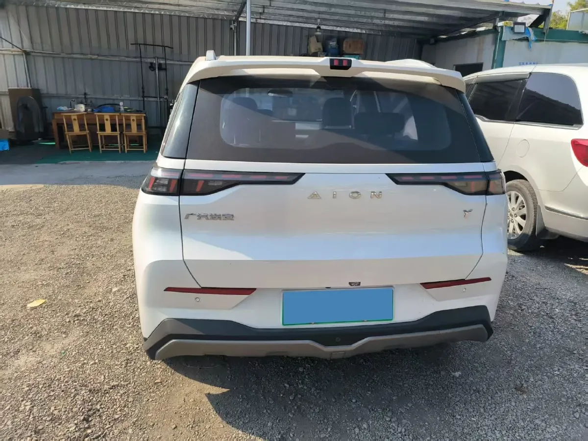 2022 Geely Okavango 1.8T 184HP L4 7DCT,autocango,china used car exporter,china ev exporter,chinese used car exporter,chinese used ev exporter
