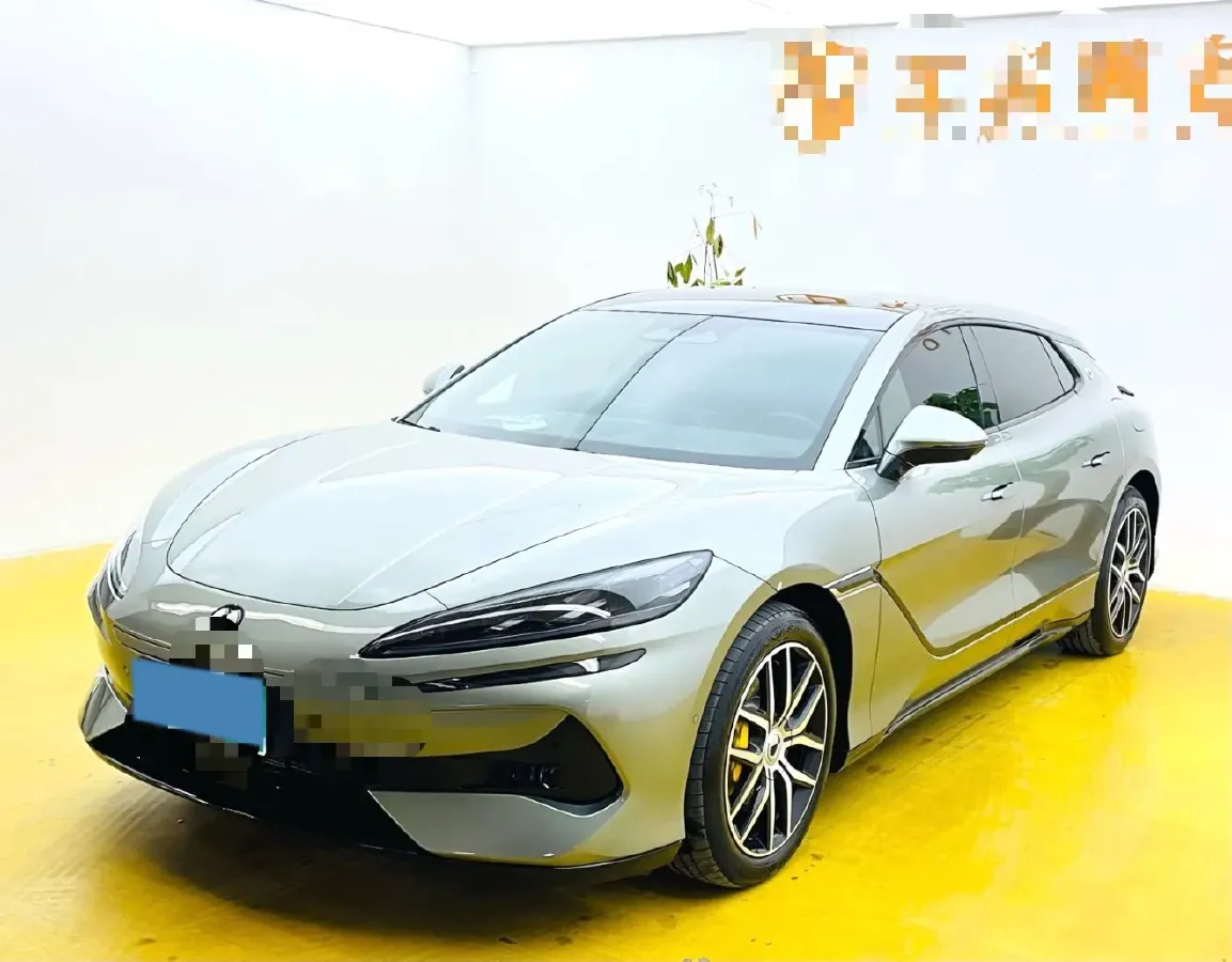 2024 Denza DenzaZ9GT 2.0T 207HP L4 E-CVT PHEV 38.5KWH,autocango,china used car exporter,china ev exporter,chinese used car exporter,chinese used ev exporter