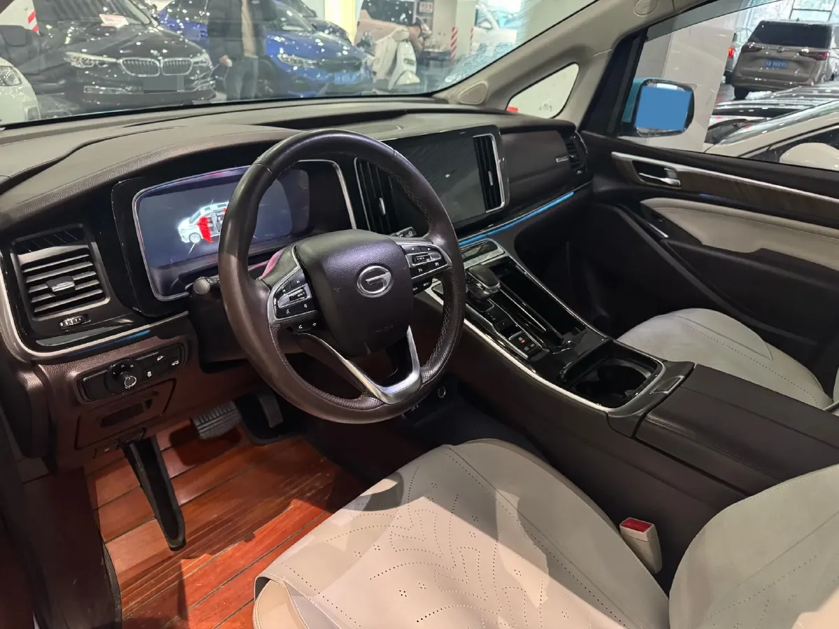 2023 GAC Trumpchi M8 2.0T 252HP L4 8AT,autocango,china used car exporter,china ev exporter,chinese used car exporter,chinese used ev exporter